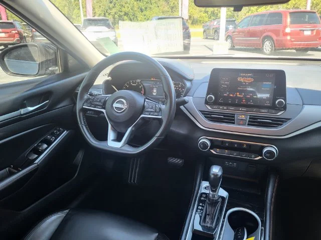 Used 2024 Gray Nissan 2.5 SR image 14