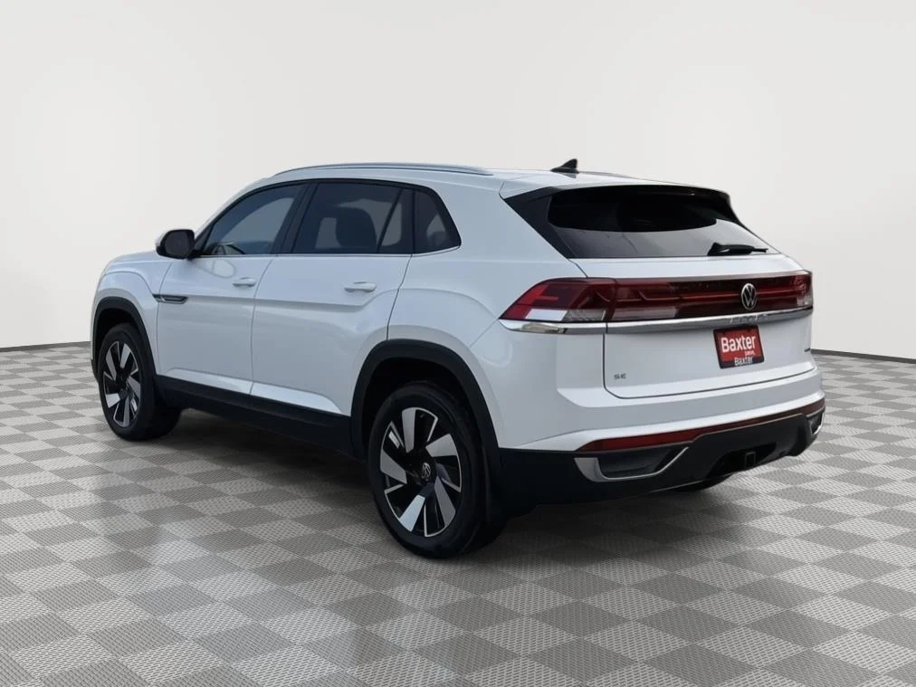 2026 Volkswagen Atlas Cross Sport SE w/Tech - Photo 5