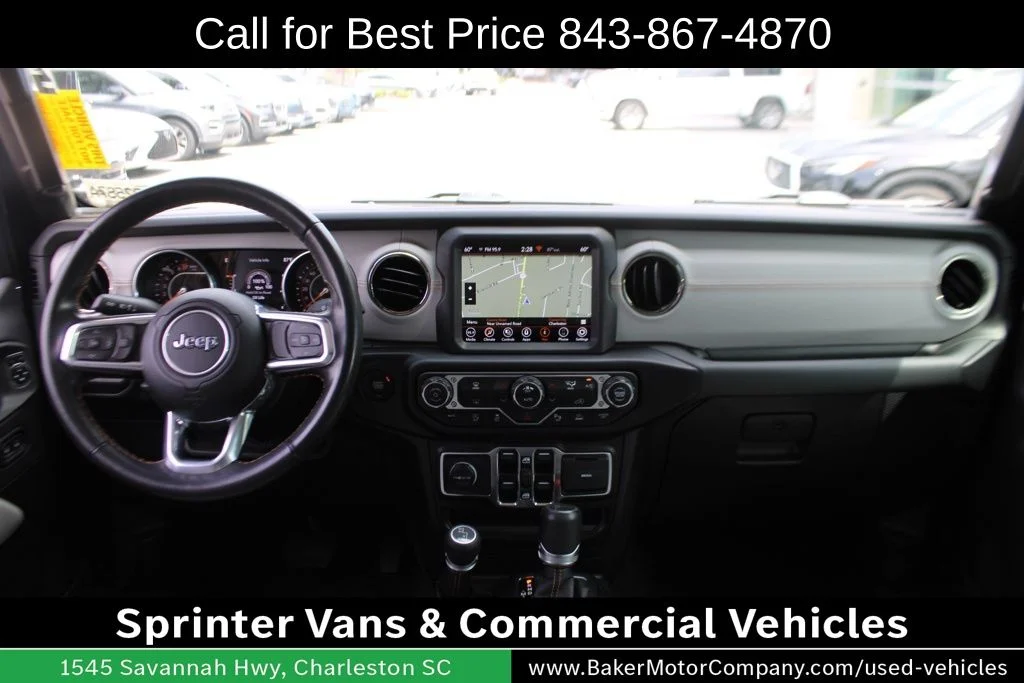 Used 2021 Black Clearcoat Jeep Overland image 11