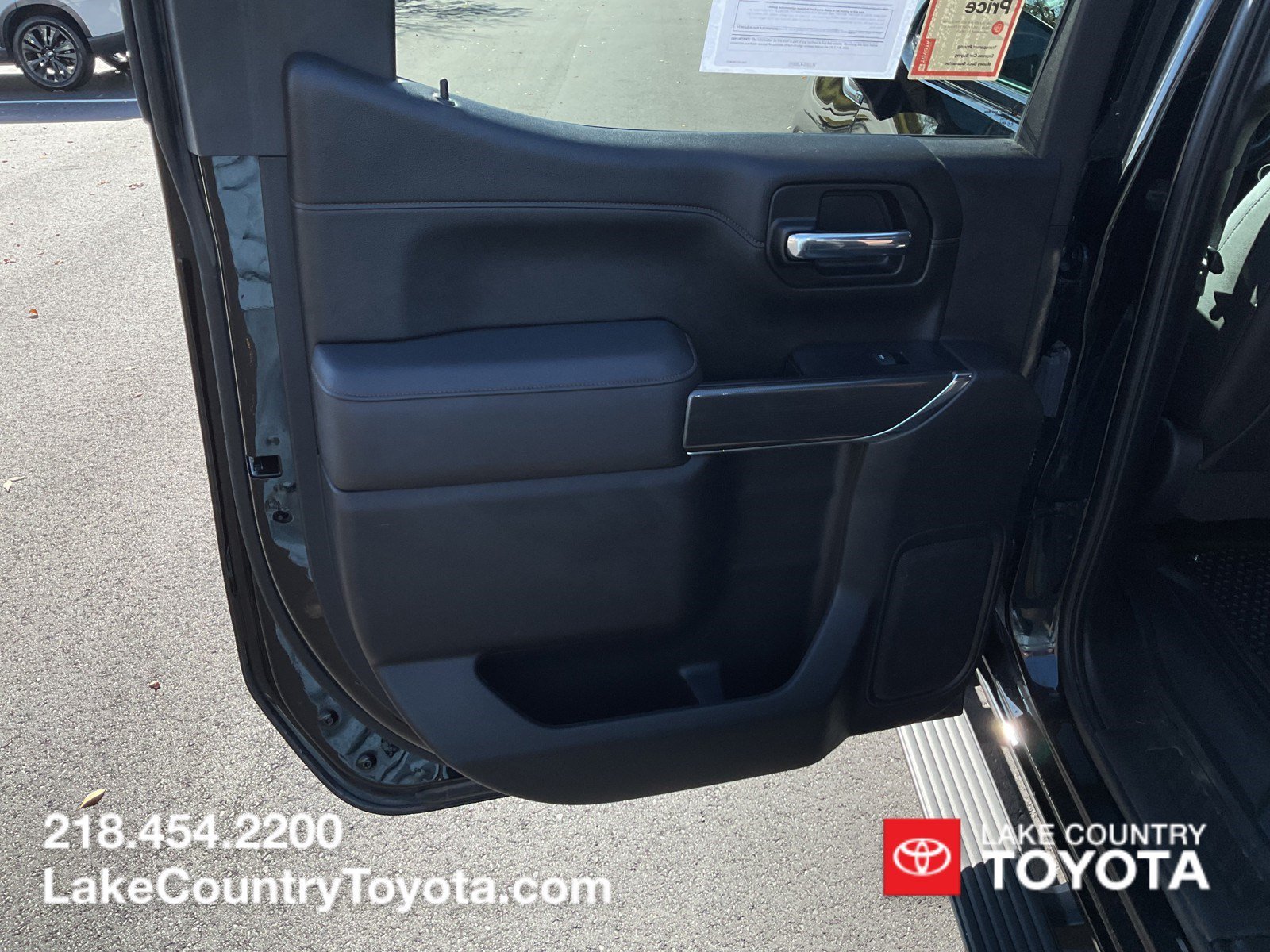 Used 2021 Onyx Black GMC AT4 image 15