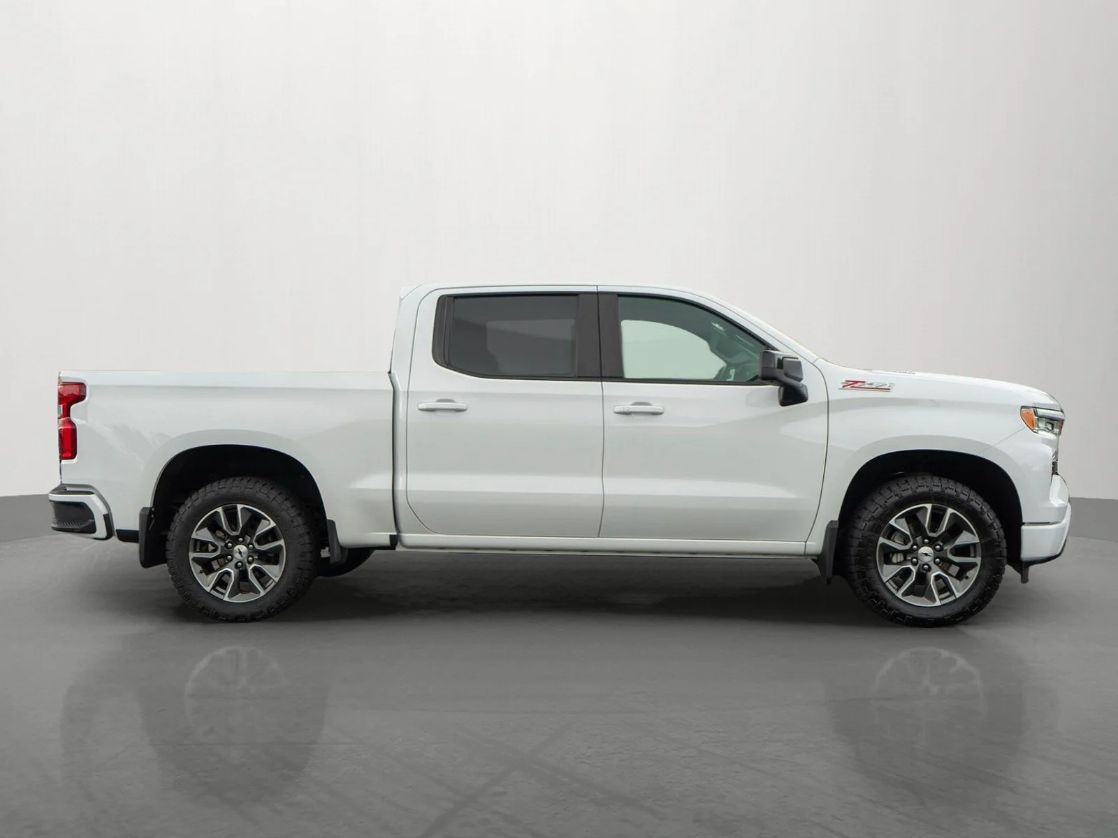 2024 Chevrolet Silverado 1500 RST - Photo 8