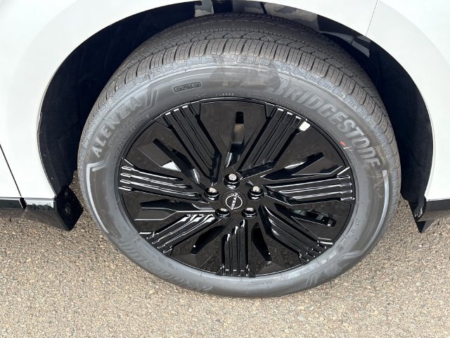 New 2027 White Nissan Dark Amour image 7