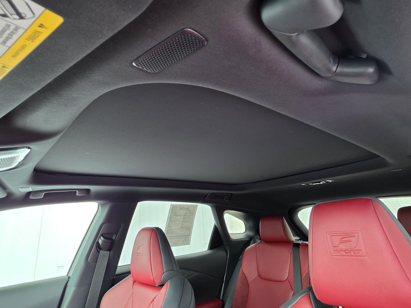 2024 Lexus RX Hybrid 500h - Photo 7