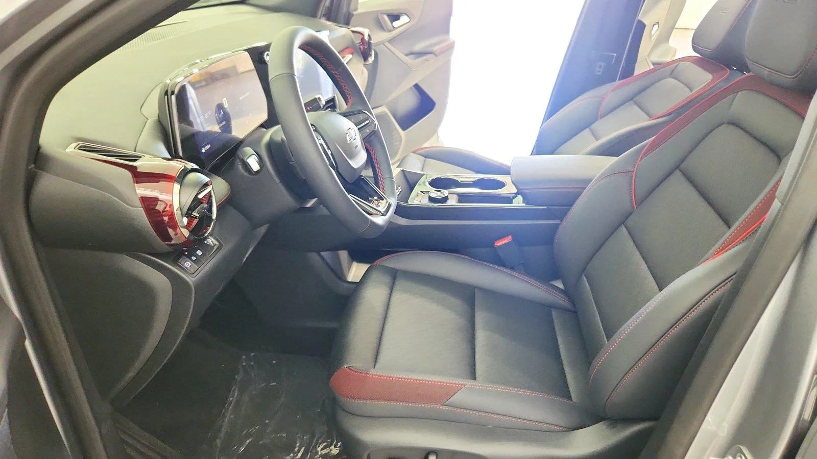 2027 Chevrolet Equinox RS - Photo 15