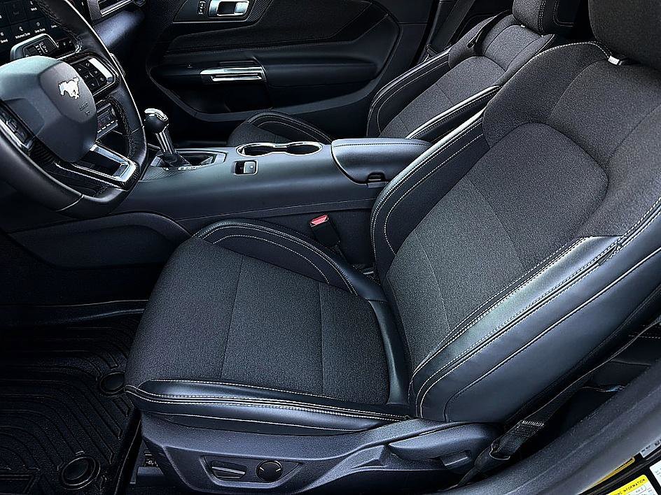 Used 2024 Shadow Black Ford EcoBoost image 9