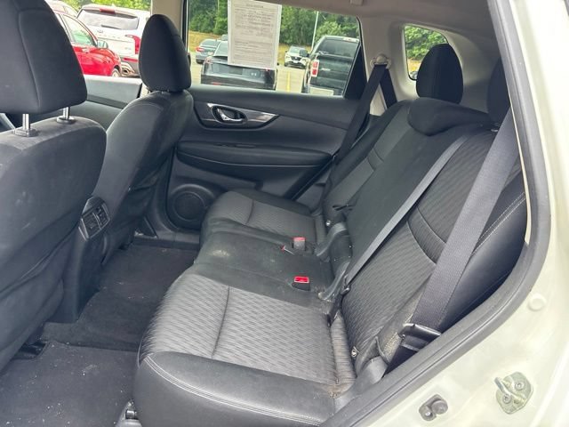 Used 2018 Pearl White Nissan SV image 12