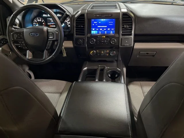 Used 2020 Black Ford XLT image 26