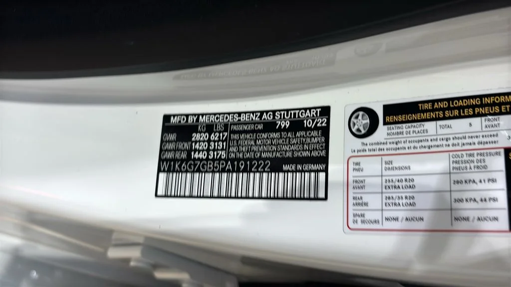 Used 2023 White Mercedes-Benz S 580 image 31