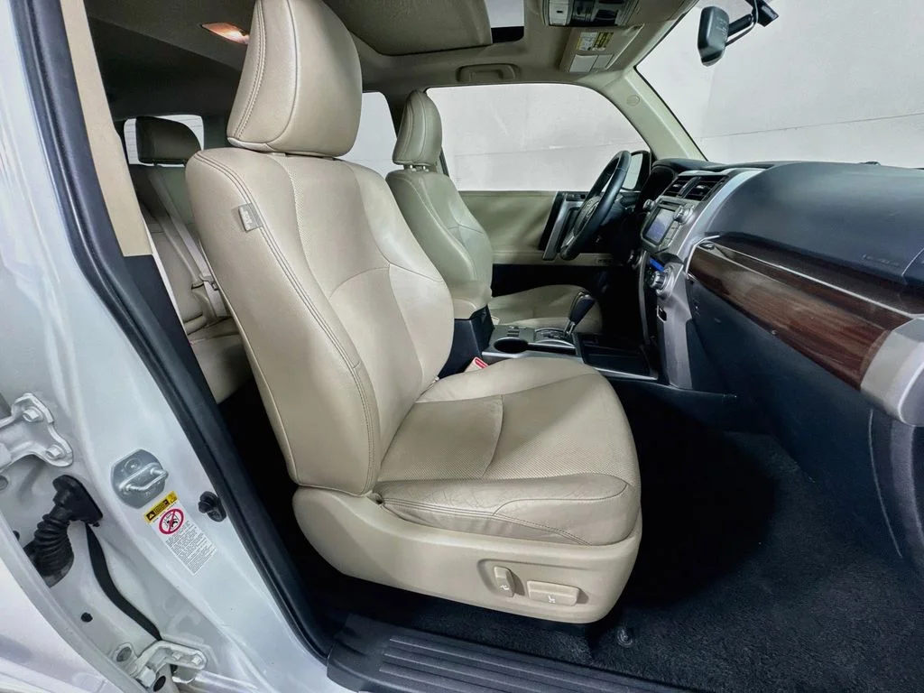 Used 2014 White Toyota Limited image 36