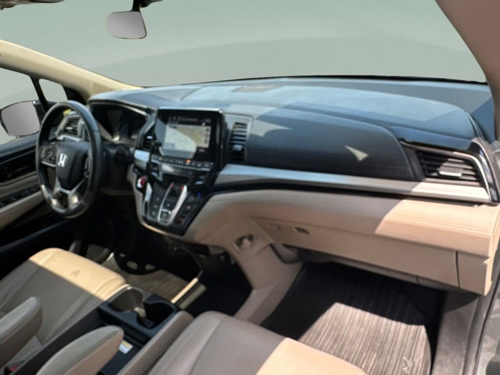 Used 2019 Pewter Metallic Honda Elite image 29
