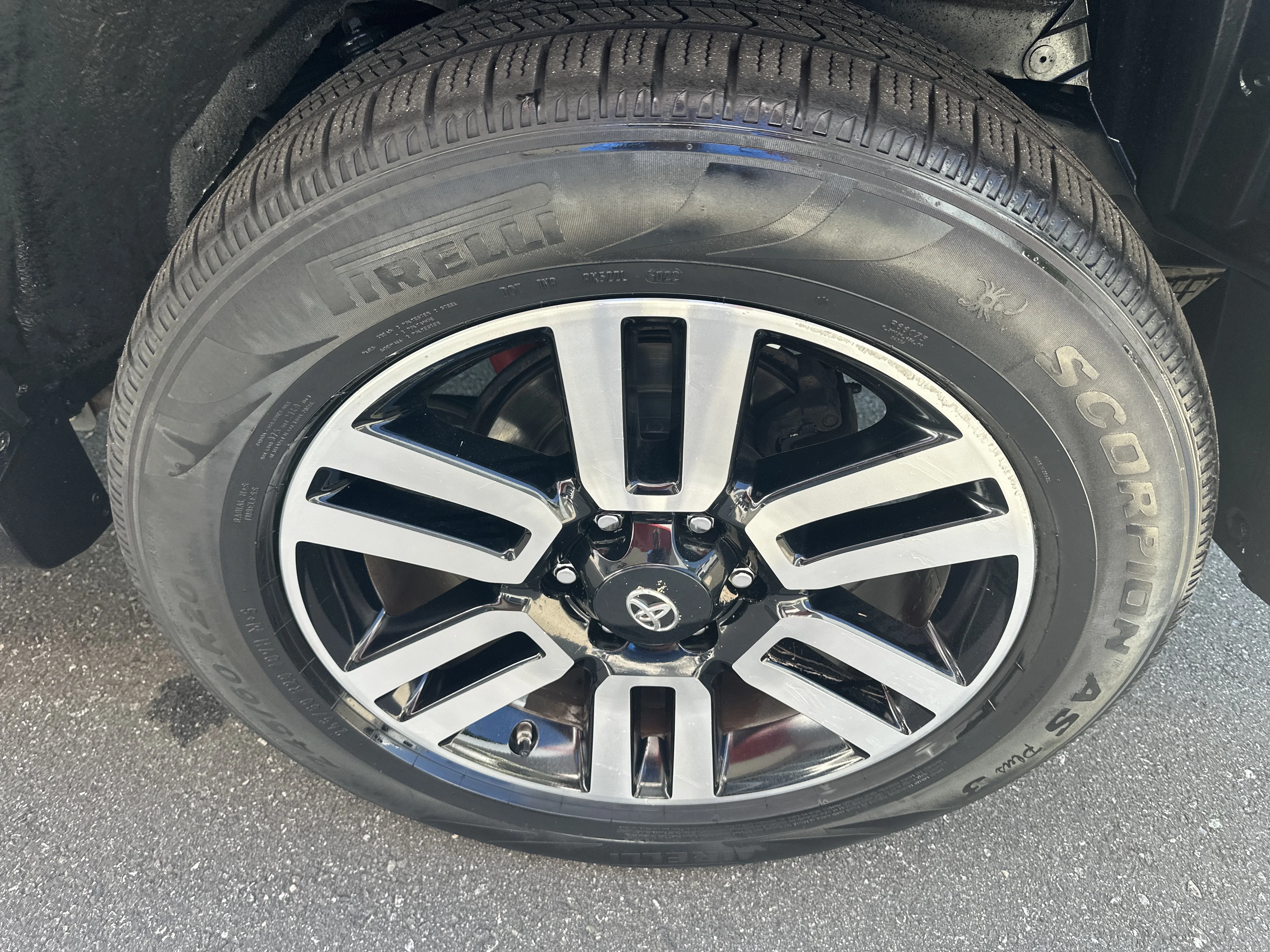 Used 2016 Midnight Black Metallic Toyota Limited image 37