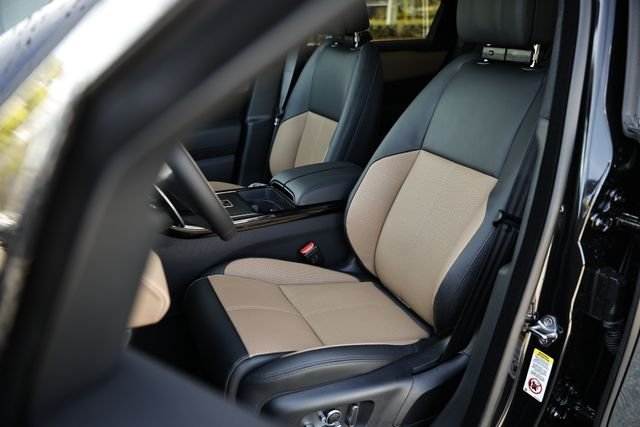 New 2026 Santorini Black Land Rover  Autobiography image 23