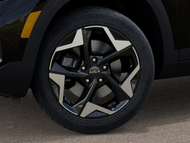 New 2026 Fusion Black Kia S image 9