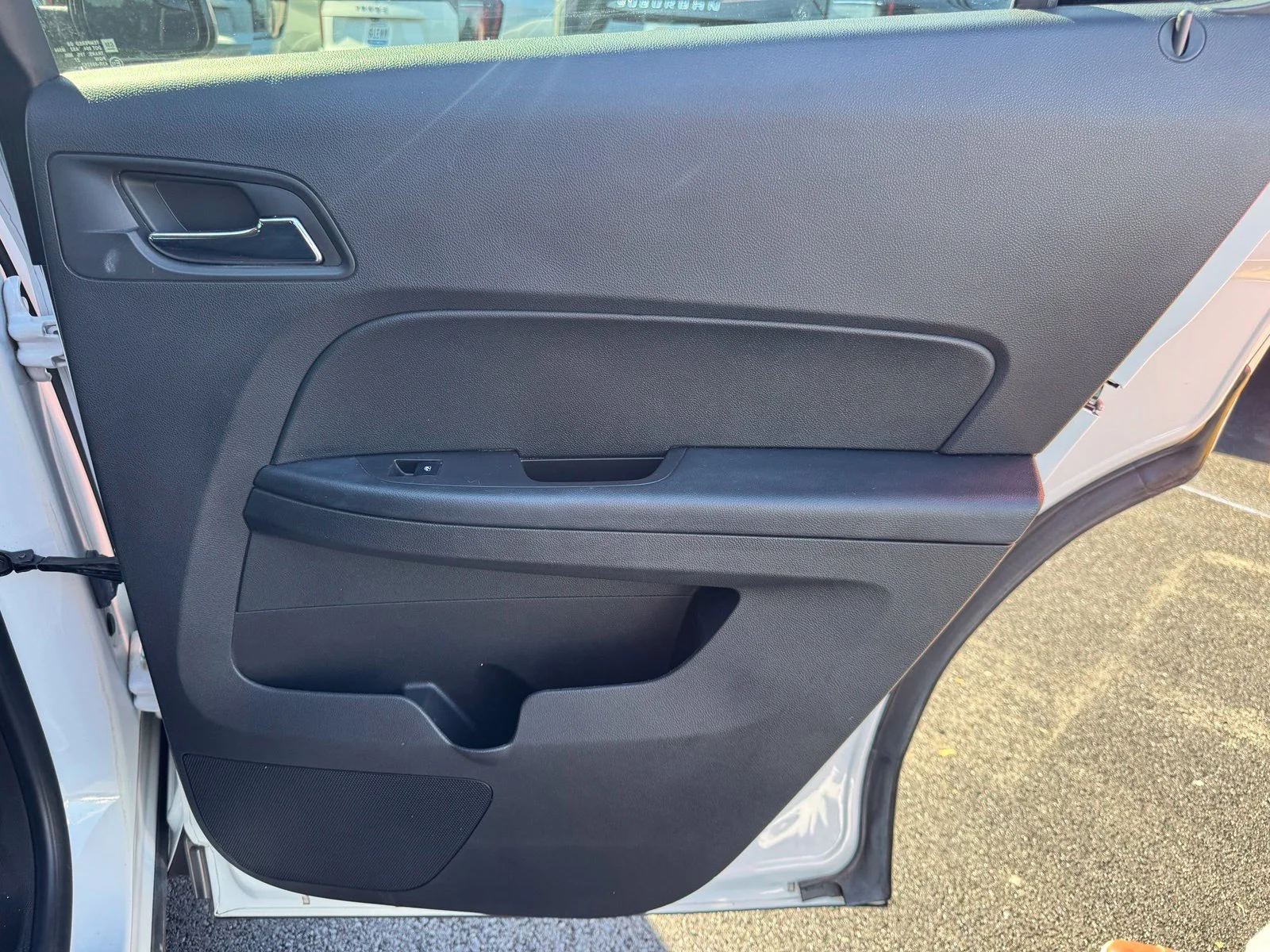 Used 2013 White Chevrolet LS image 26