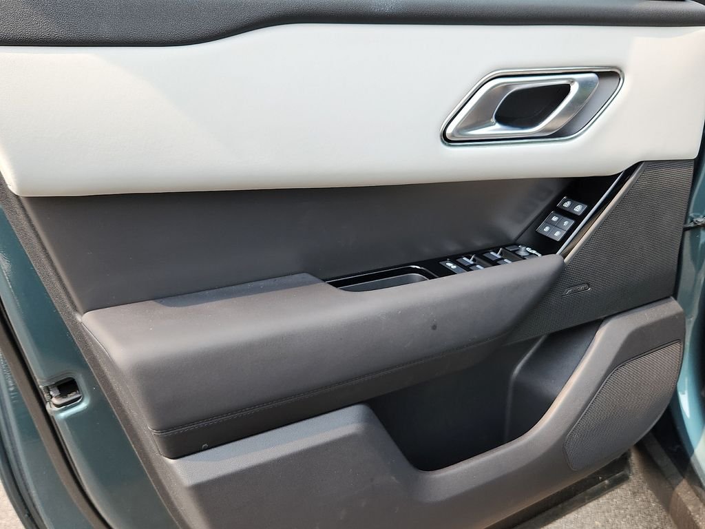 2026 Land Rover Range Rover Velar S - Photo 12