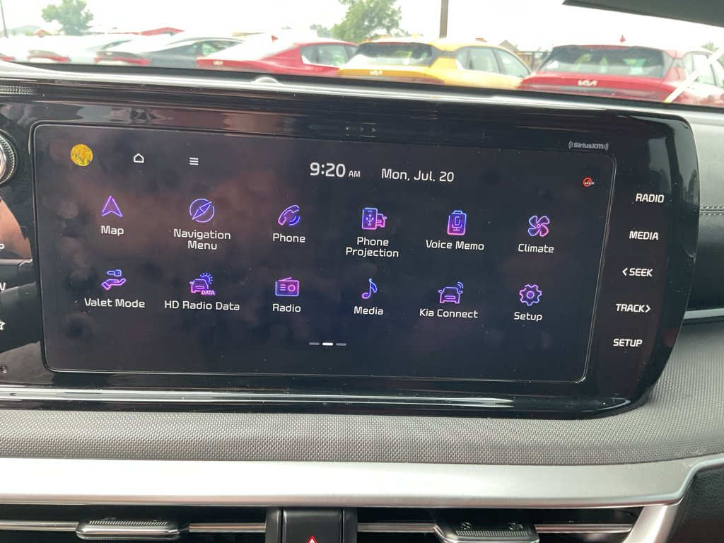 Used 2023 Wolf Gray Kia GT-Line image 19