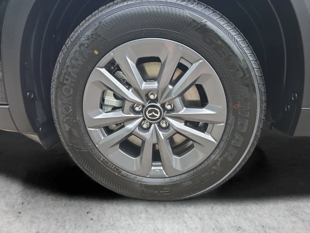 New 2026 Black Mazda 2.5 S Select image 33