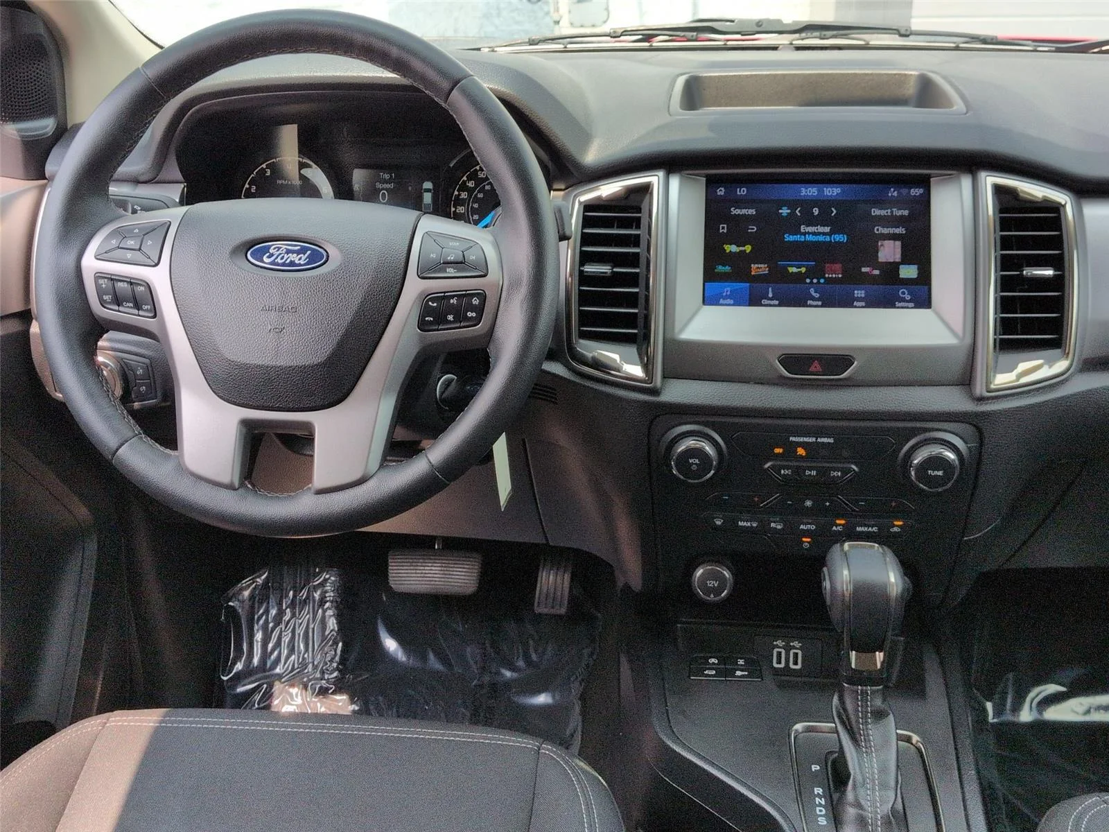 Used 2021 Rapid Red Metallic Tinted Clearcoat Ford XLT image 31