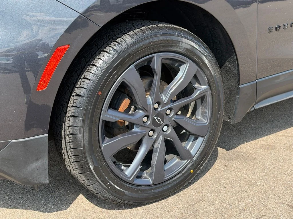 Used 2022 Gray Chevrolet RS image 26