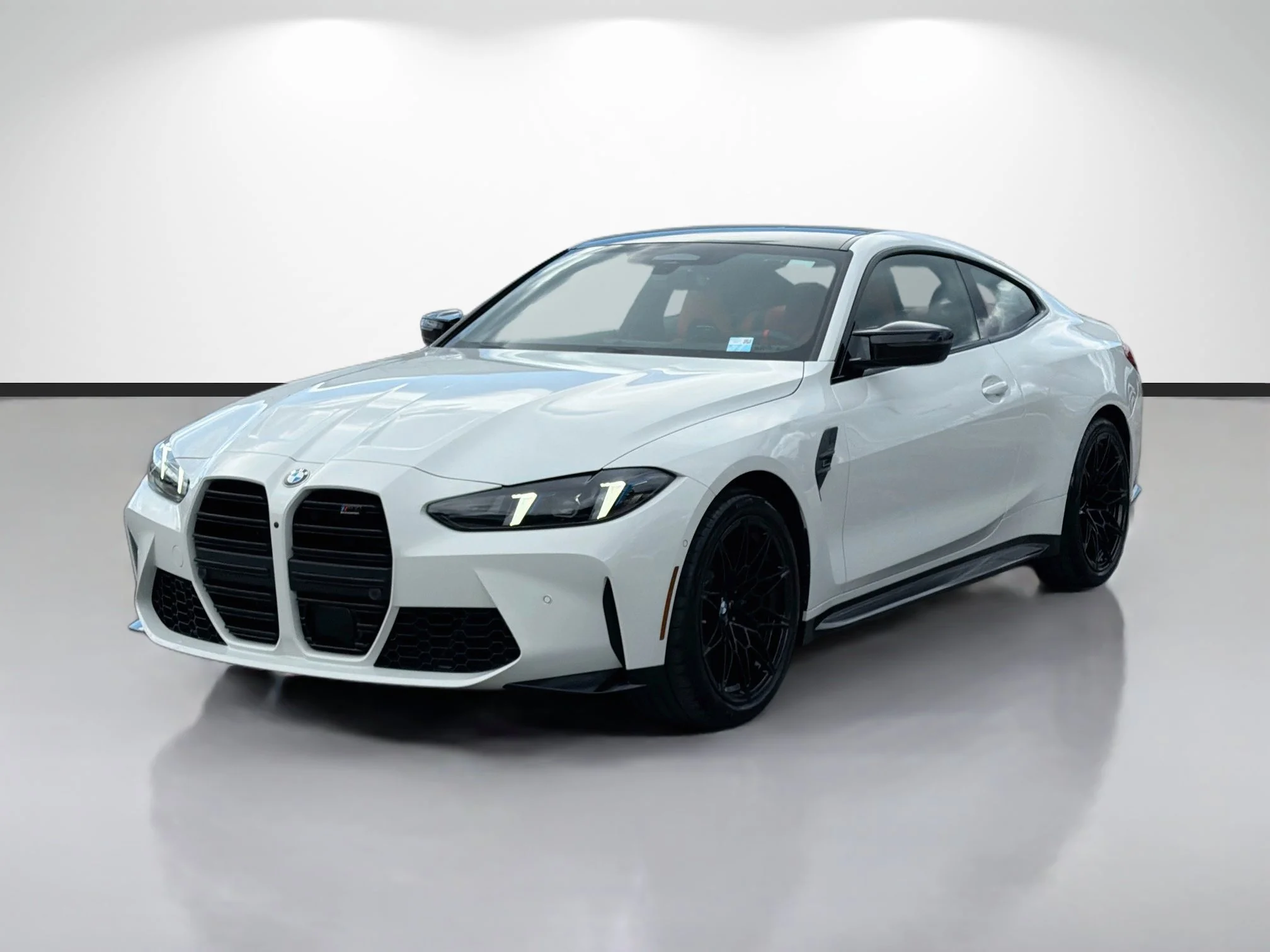 New 2027 Alpine White BMW Competition xDrive image 7