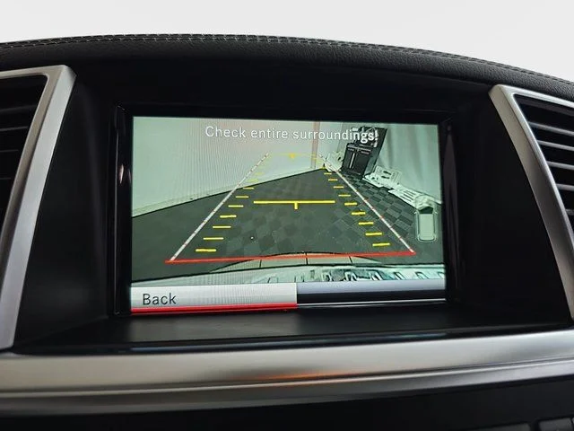 Used 2014  Mercedes-Benz GL 450 image 23