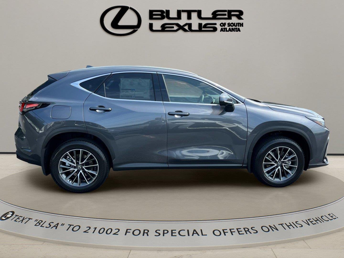2026 Lexus NX 450h+ Premium - Photo 4