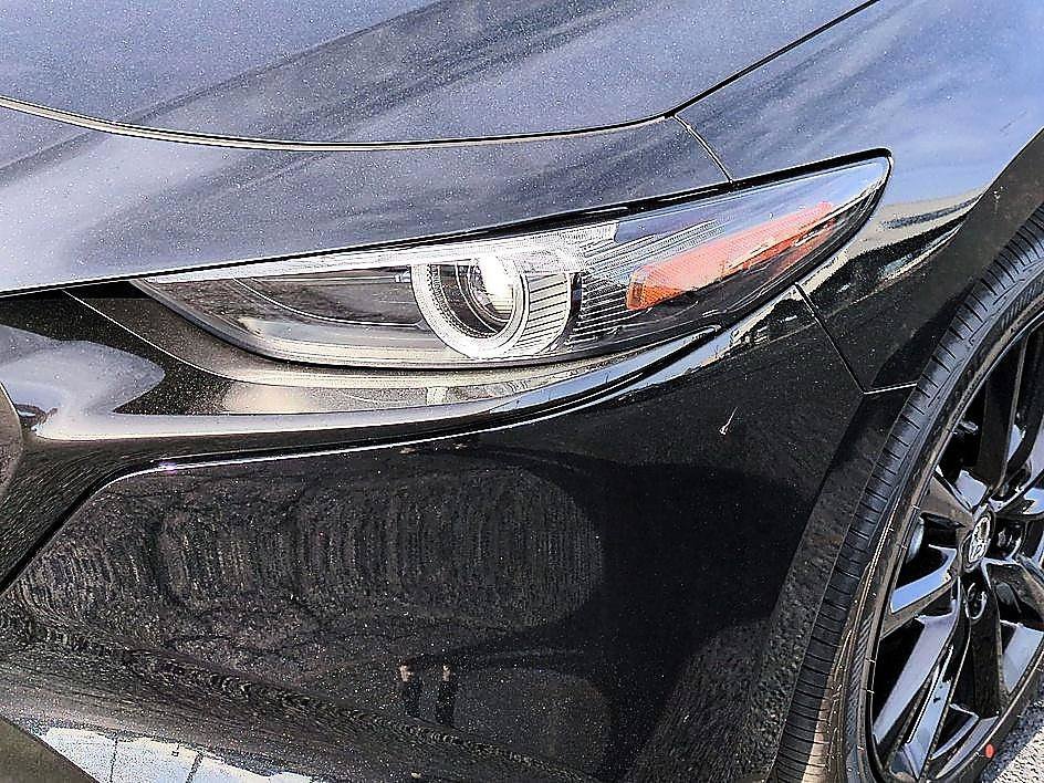 2026 Mazda Mazda3 Premium - Photo 9