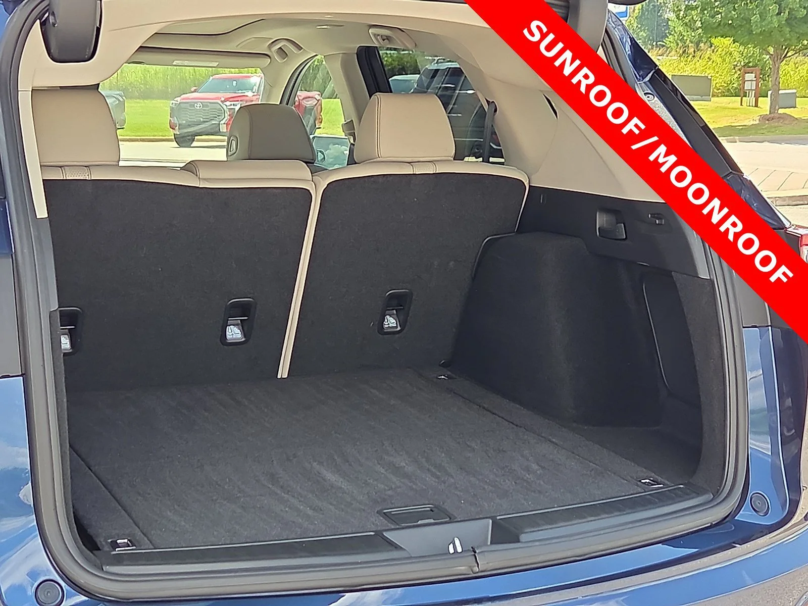 Used 2025 Canyon River Blue Metallic Acura w/Technology Package image 9