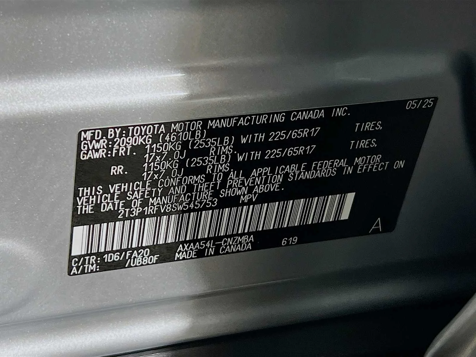 Used 2025 Silver Sky Metallic Toyota XLE image 29