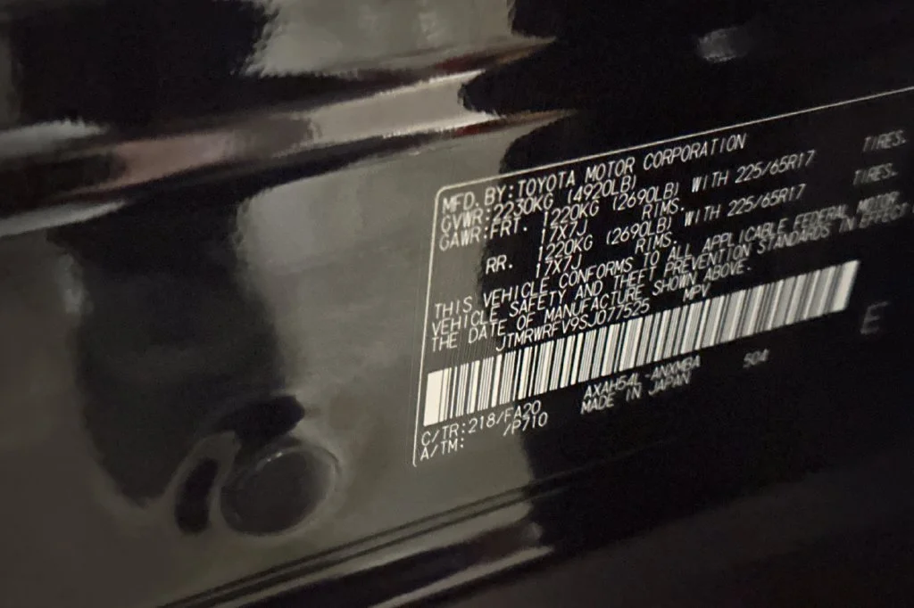 Used 2025 Black Toyota XLE image 29