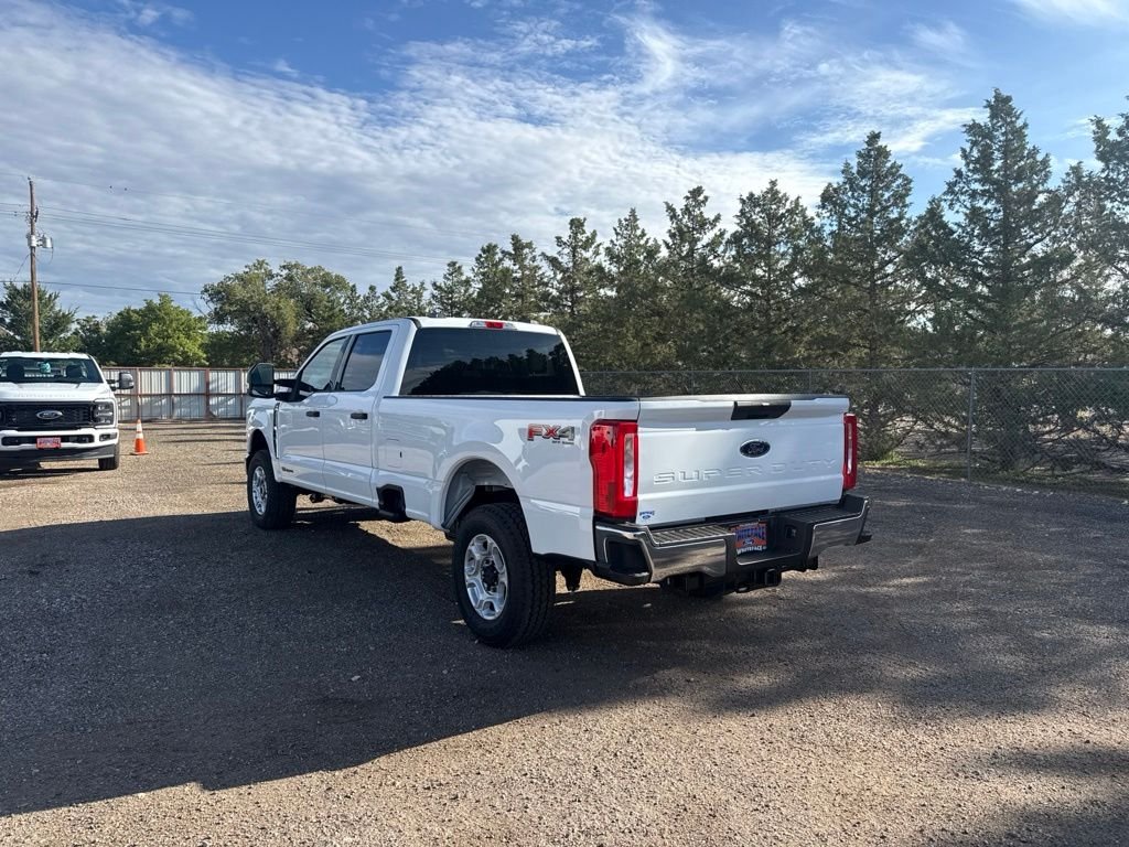 New 2026 White Ford XLT image 4