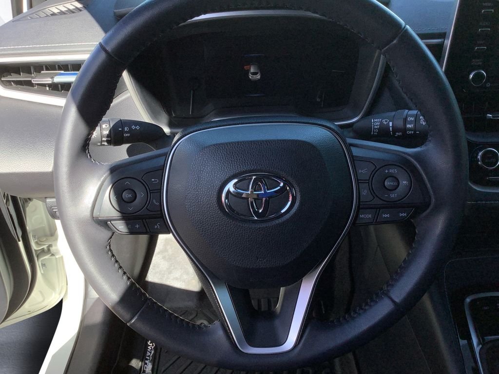 Used 2020 White Toyota XSE image 9