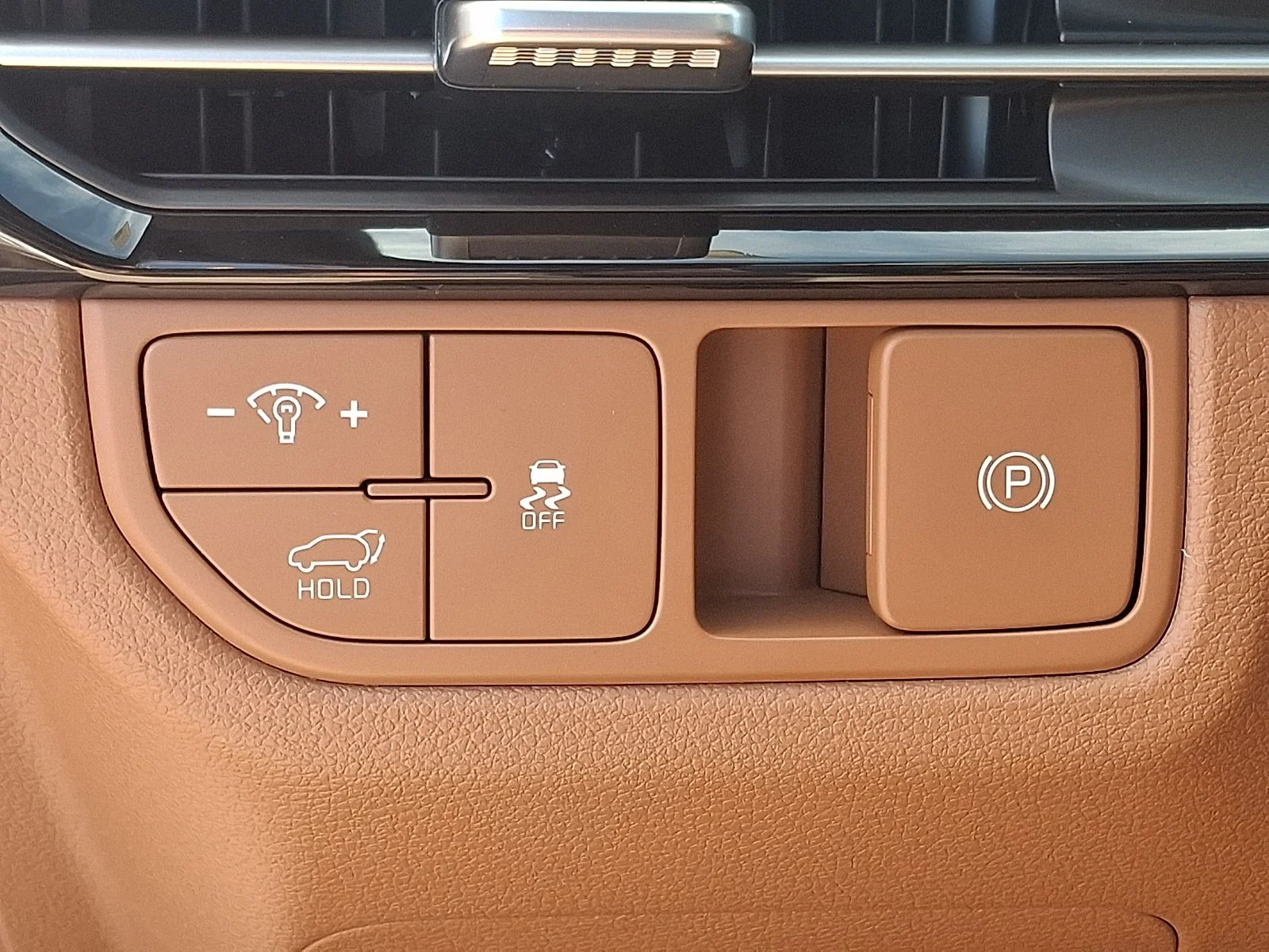 New 2027  Kia X-Line image 20
