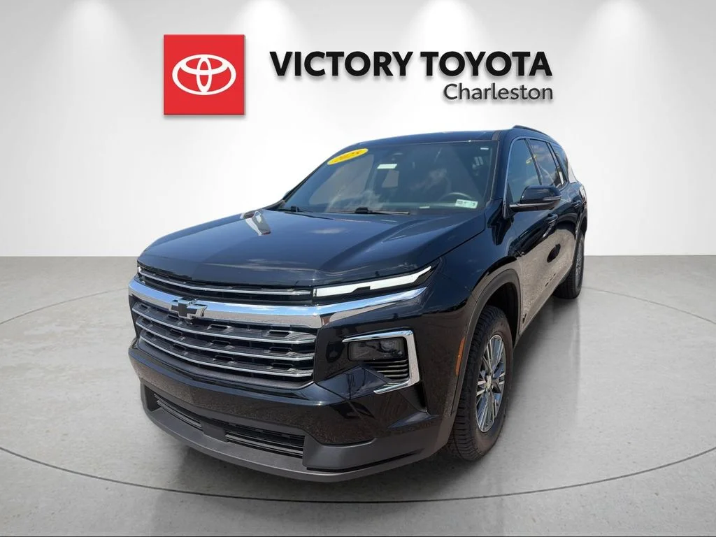 Used 2025 Black Chevrolet LT image 1