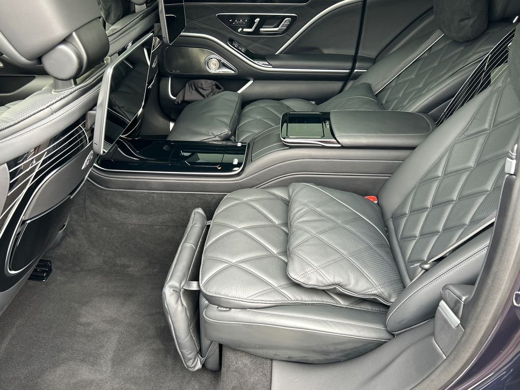 Certified Used 2024  Mercedes-Benz Maybach S 680 image 24