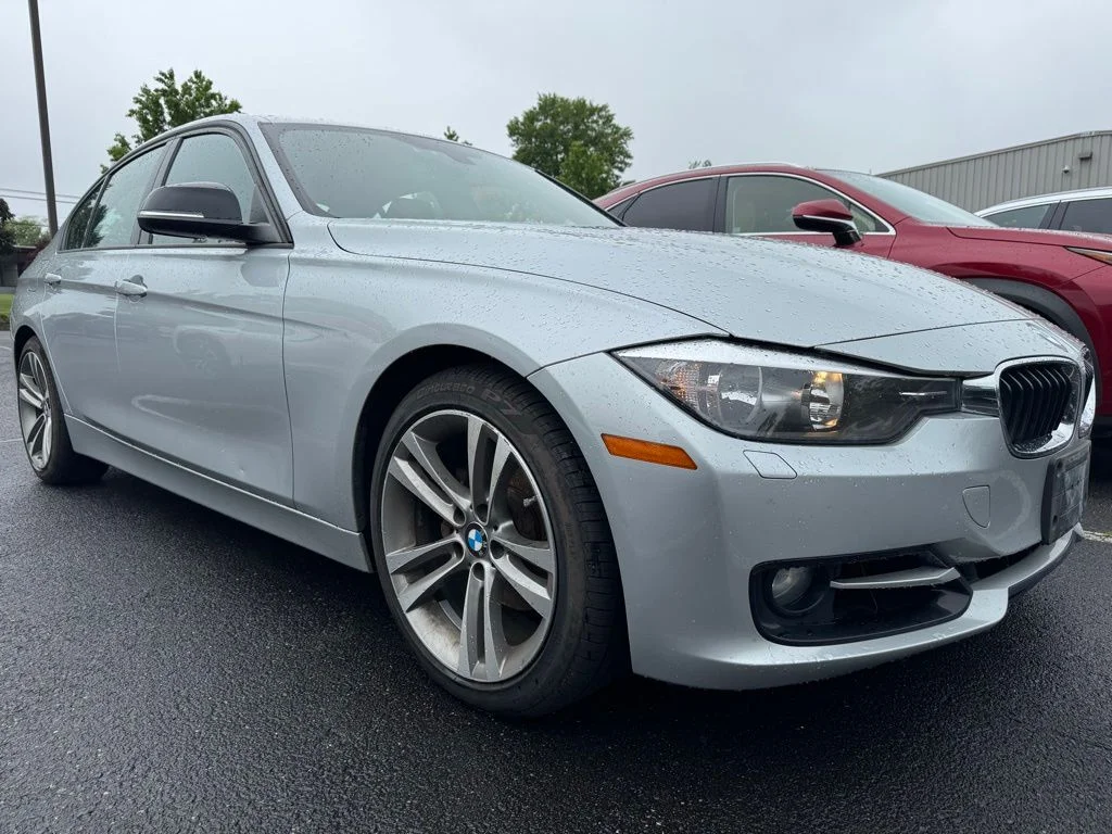 2014 BMW 3 Series 328i Sedan's photo