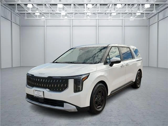 Used 2025 Snow White Pearl - SWP KIA LXS Passenger image 1