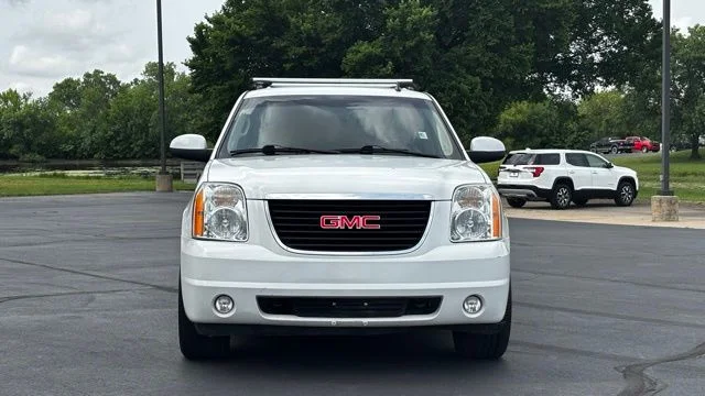 Used 2013 GMC Yukon XL SLT with VIN 1GKS1KE0XDR292224 for sale in Augusta, KS