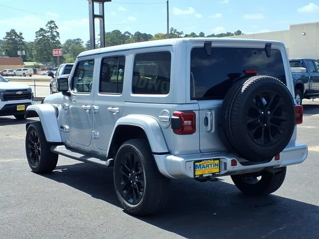 Used 2023  Jeep High Altitude image 7