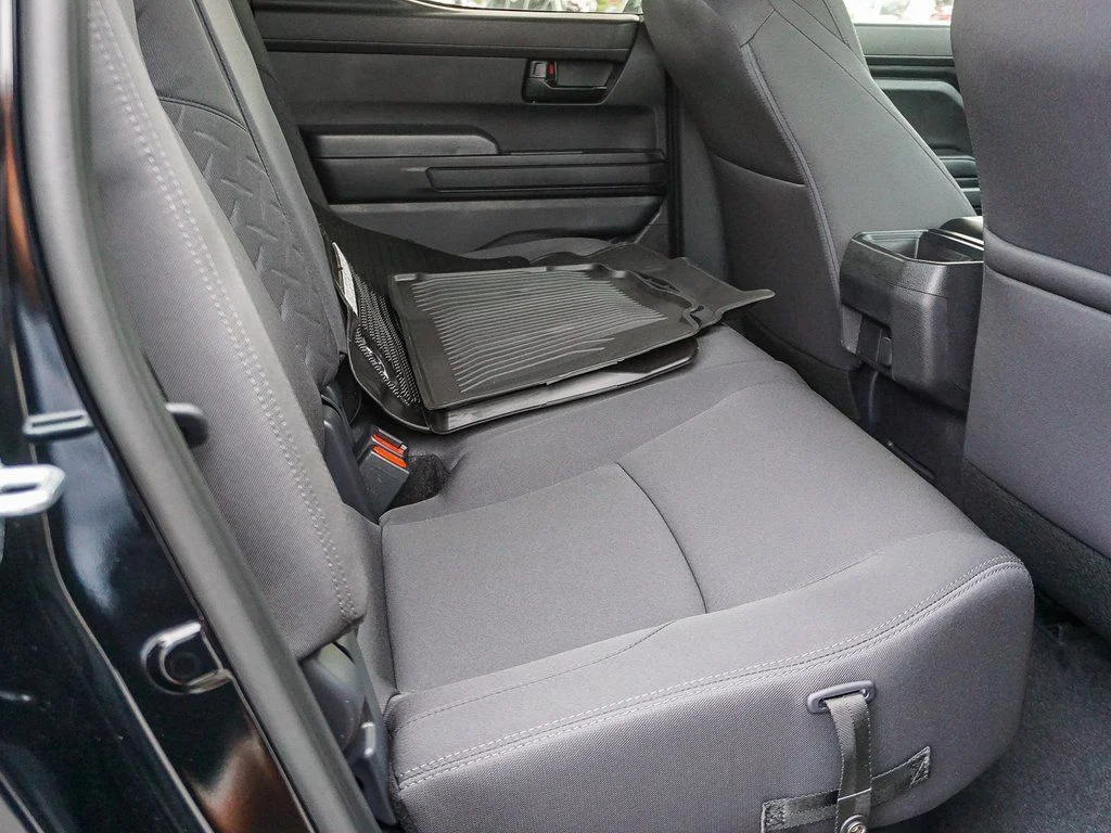 2026 Toyota Tacoma SR5 - Photo 13