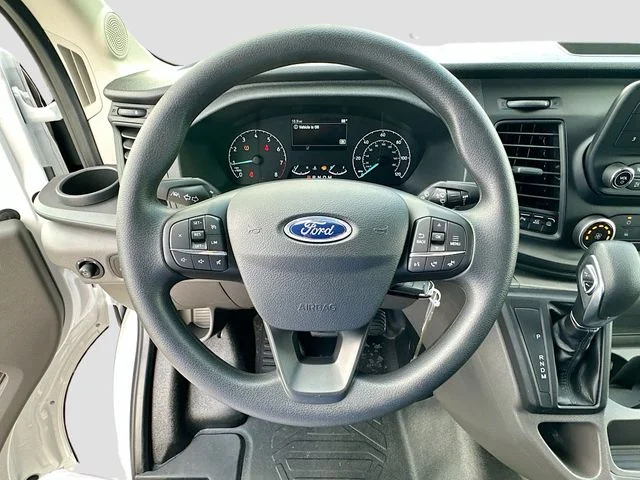 New 2025 Oxford White Ford Base image 7