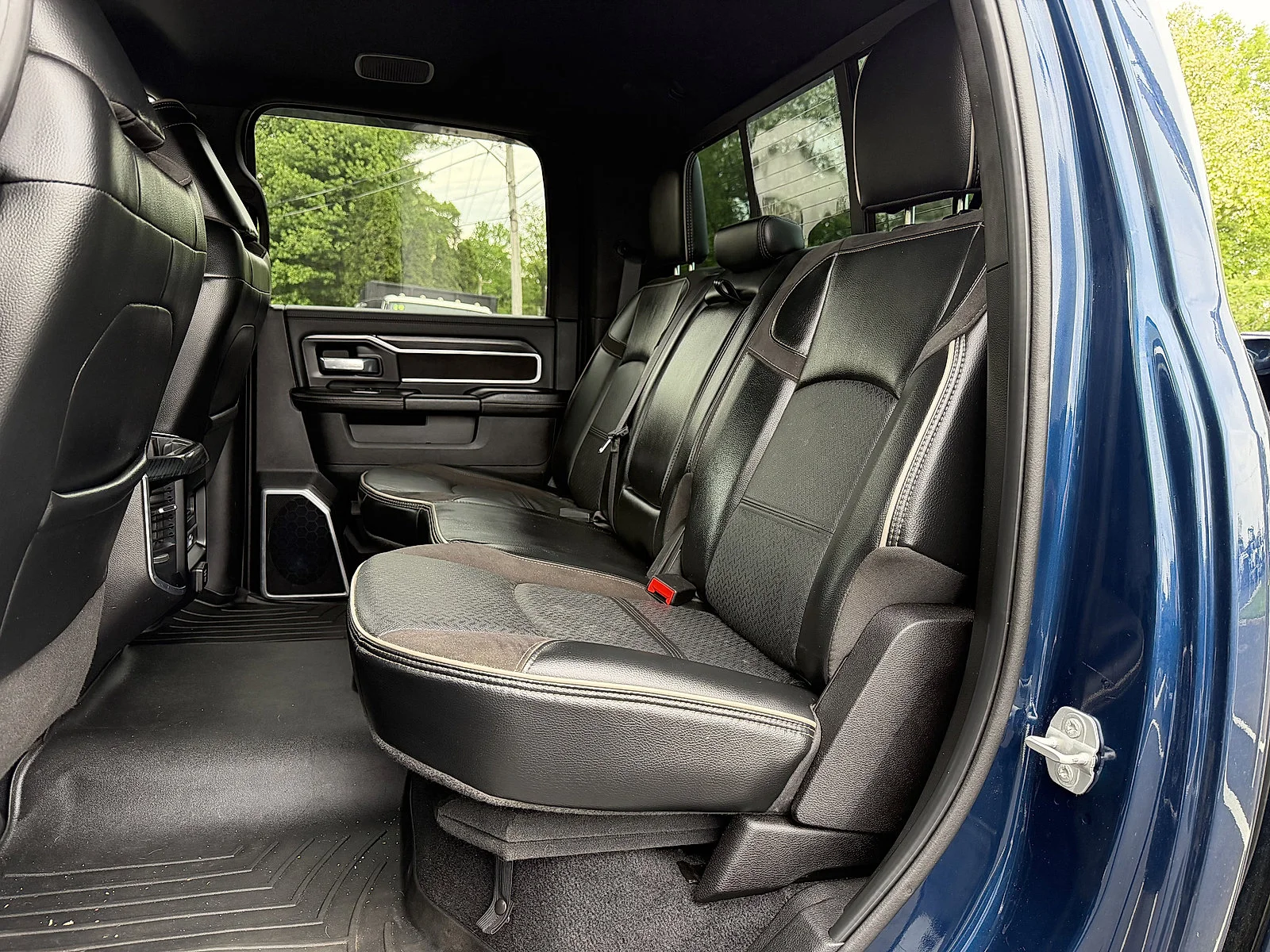 Used 2024 Patriot Blue Pearlcoat Ram Laramie image 5