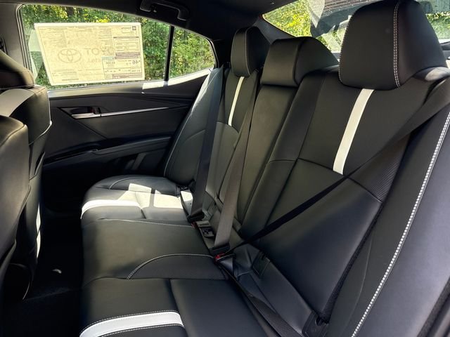 Used 2026  Toyota SE image 20