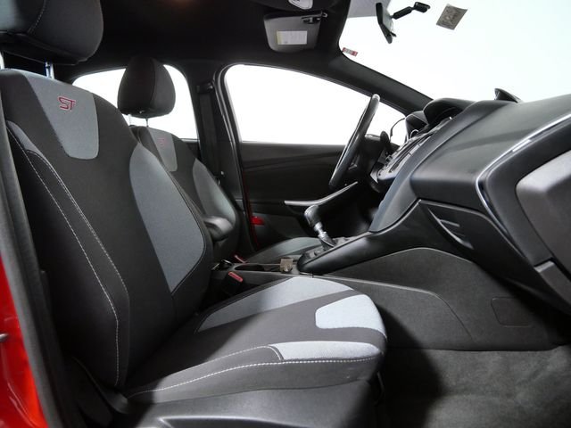 Used 2014 Red Ford ST image 11