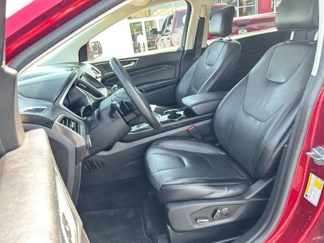 Used 2017 Red Ford Titanium image 32