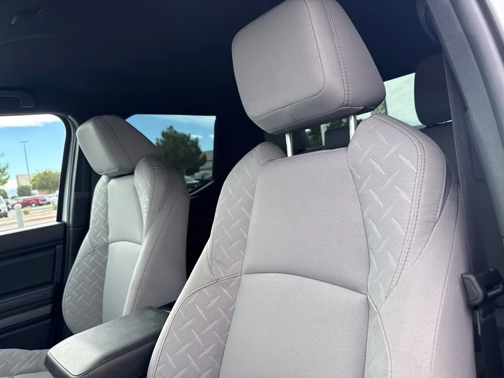 Used 2025 White Toyota SR5 image 15