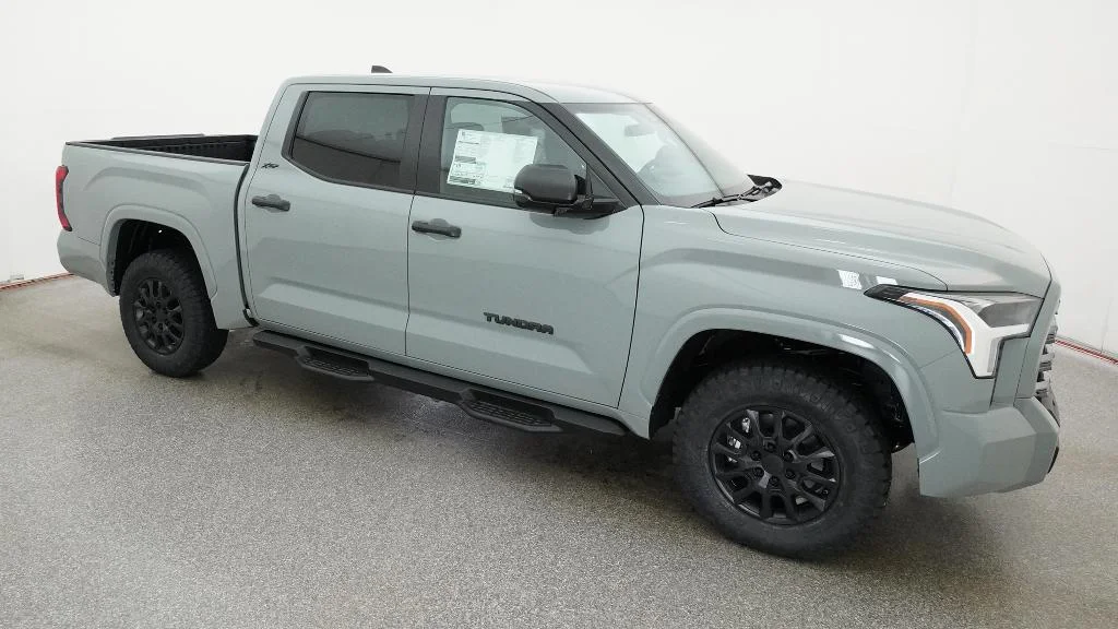 New 2026 Lunar Rock Toyota SR5 image 12