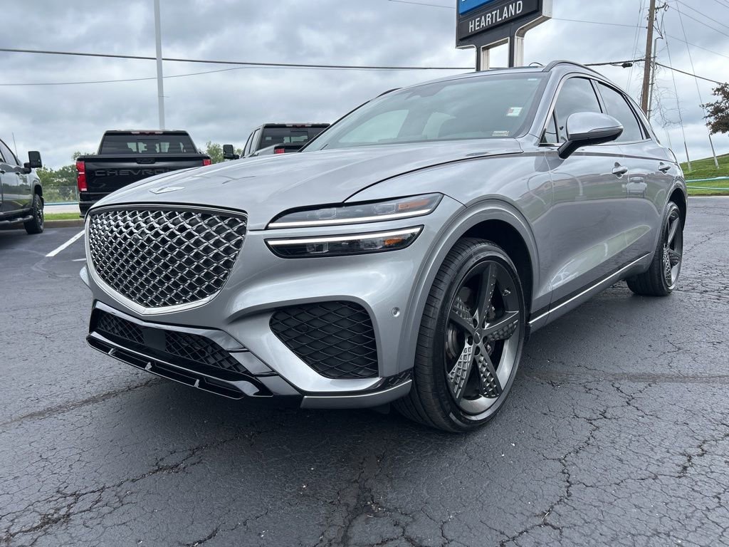 2025 Genesis GV70 2.5T Standard AWD's photo