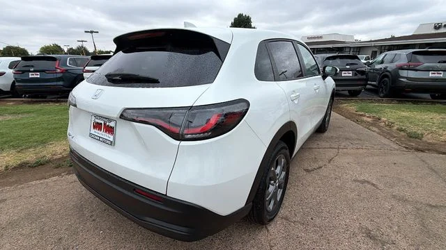 New 2027 White Honda LX image 4