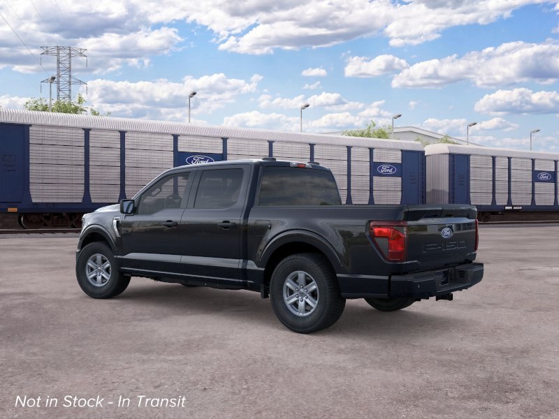 New 2026 Agate Black Metallic Ford XLT image 4